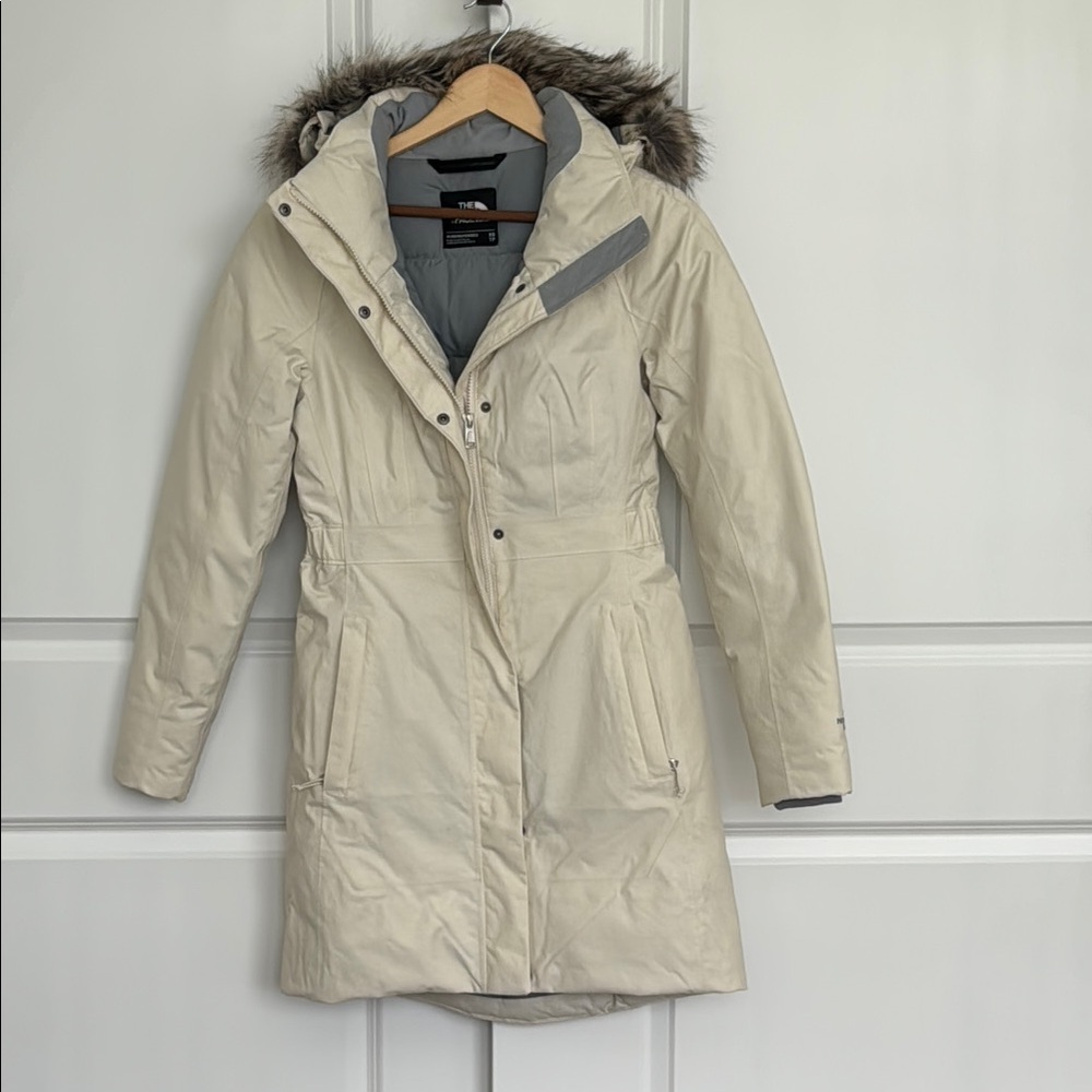 The North Face Cream Ski Jacket with Fur-Trimmed Hood